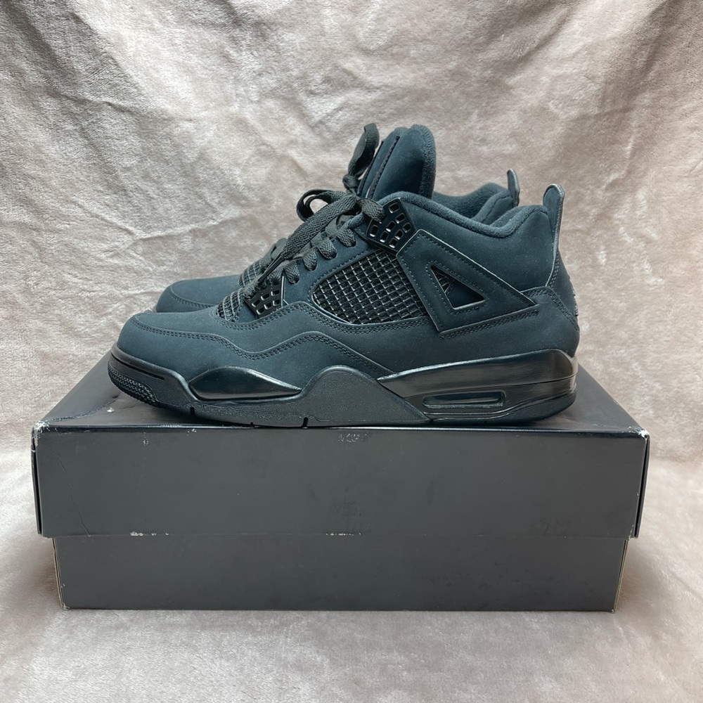 Air Jordan 4 Retro ‘Black Cat’ 2020